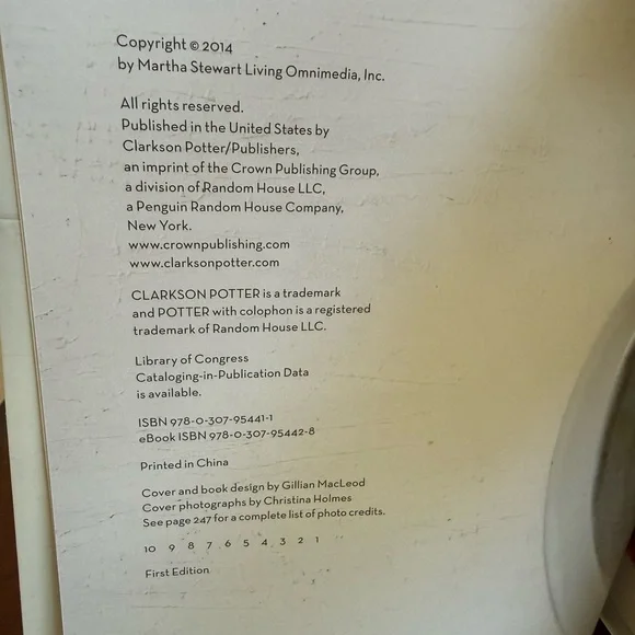 Martha Stewart Living One pot meals cookbook - Picture 4 of 7